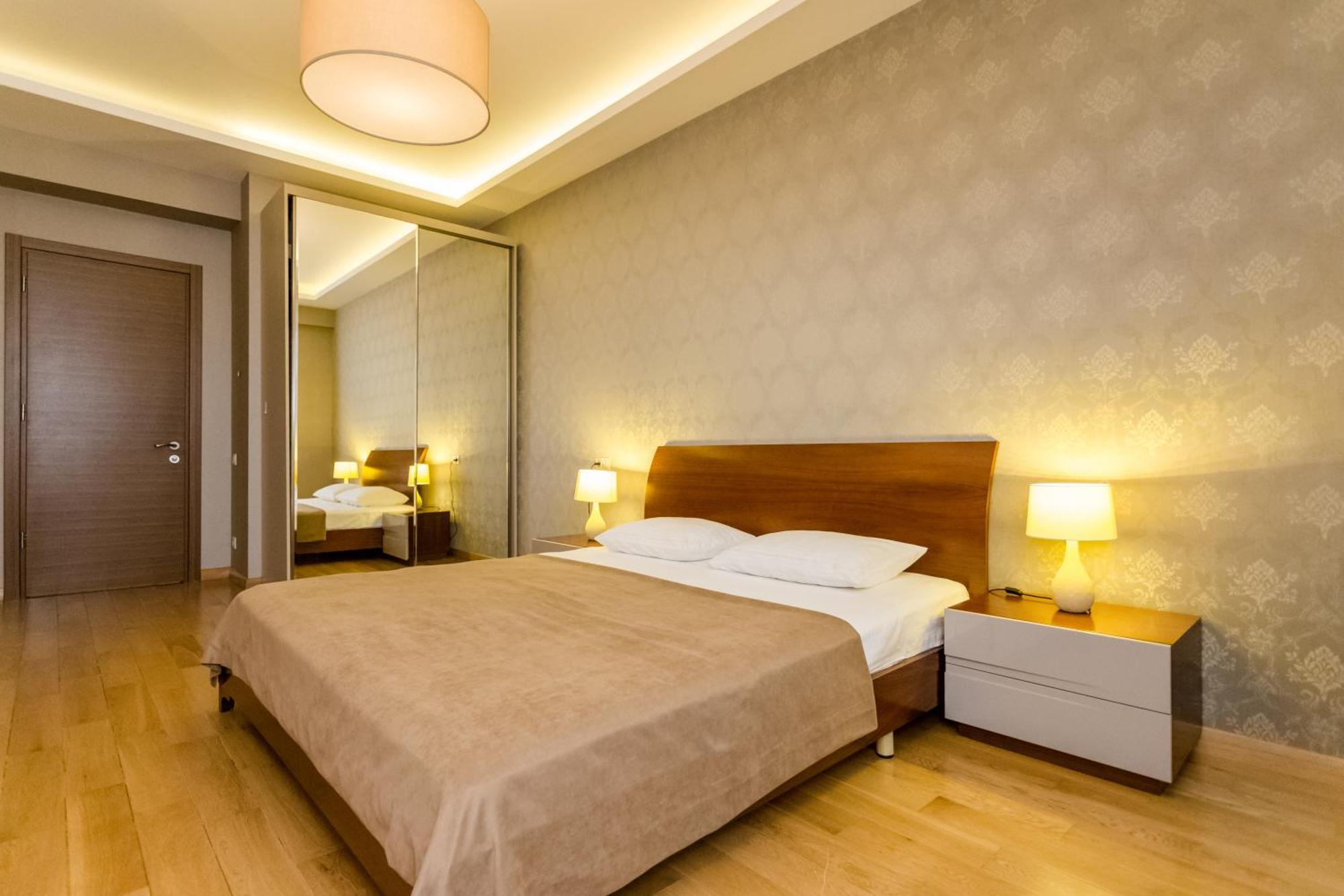 City Luxury Apartment L Тбілісі Екстер'єр фото